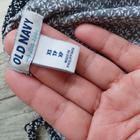 BLACK STRAP DRESS / BRAND OLD NAVY (SIZE XS) - Picture 10 of 15